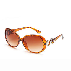 Women's Vintage Oversize Sunglasses with UV400 Protection