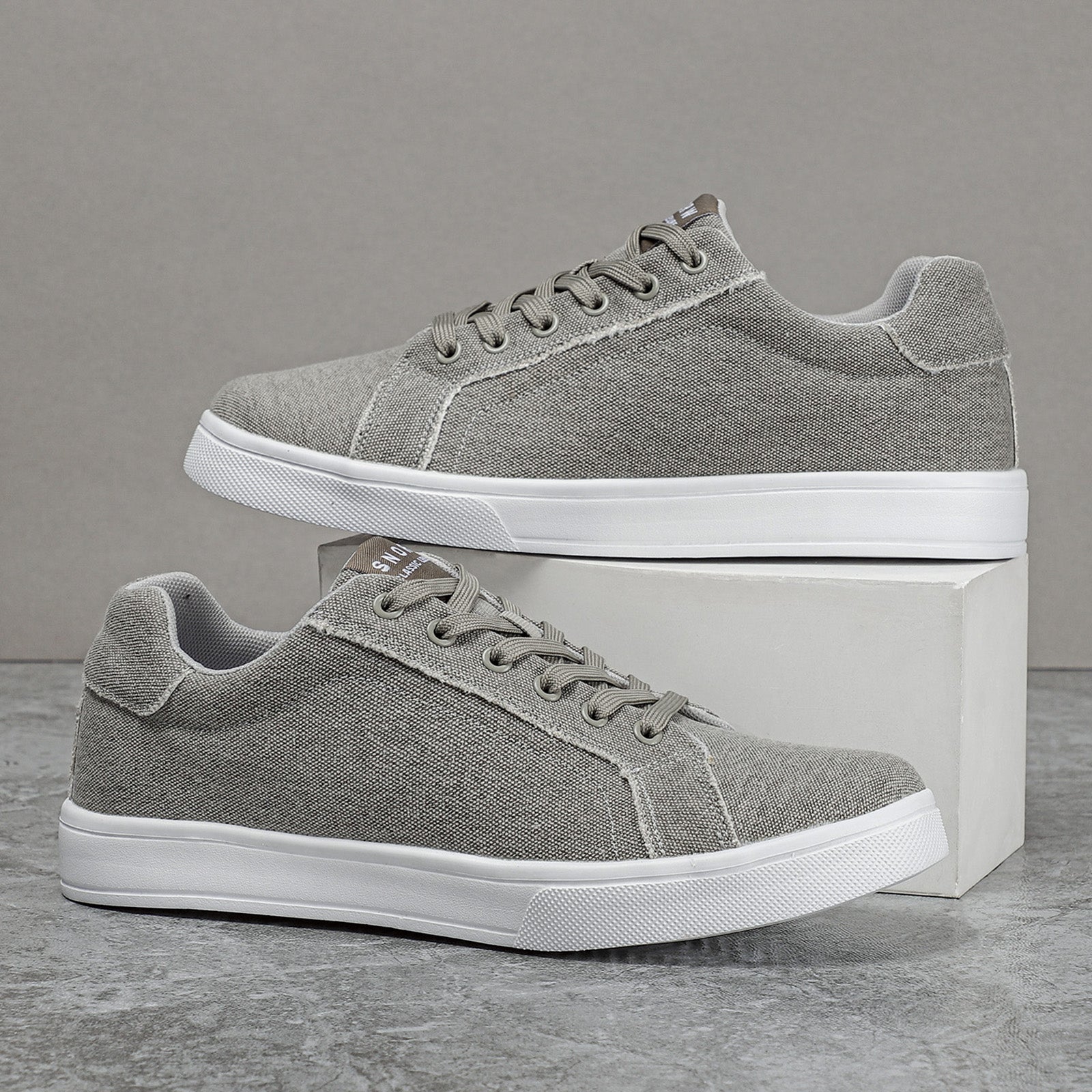Men's Canvas Skate Shoes Wear resistant Non Slip Casual Shoes For Youth