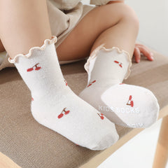 Baby Girls Floral Embroidery Lace Middle Tube Socks