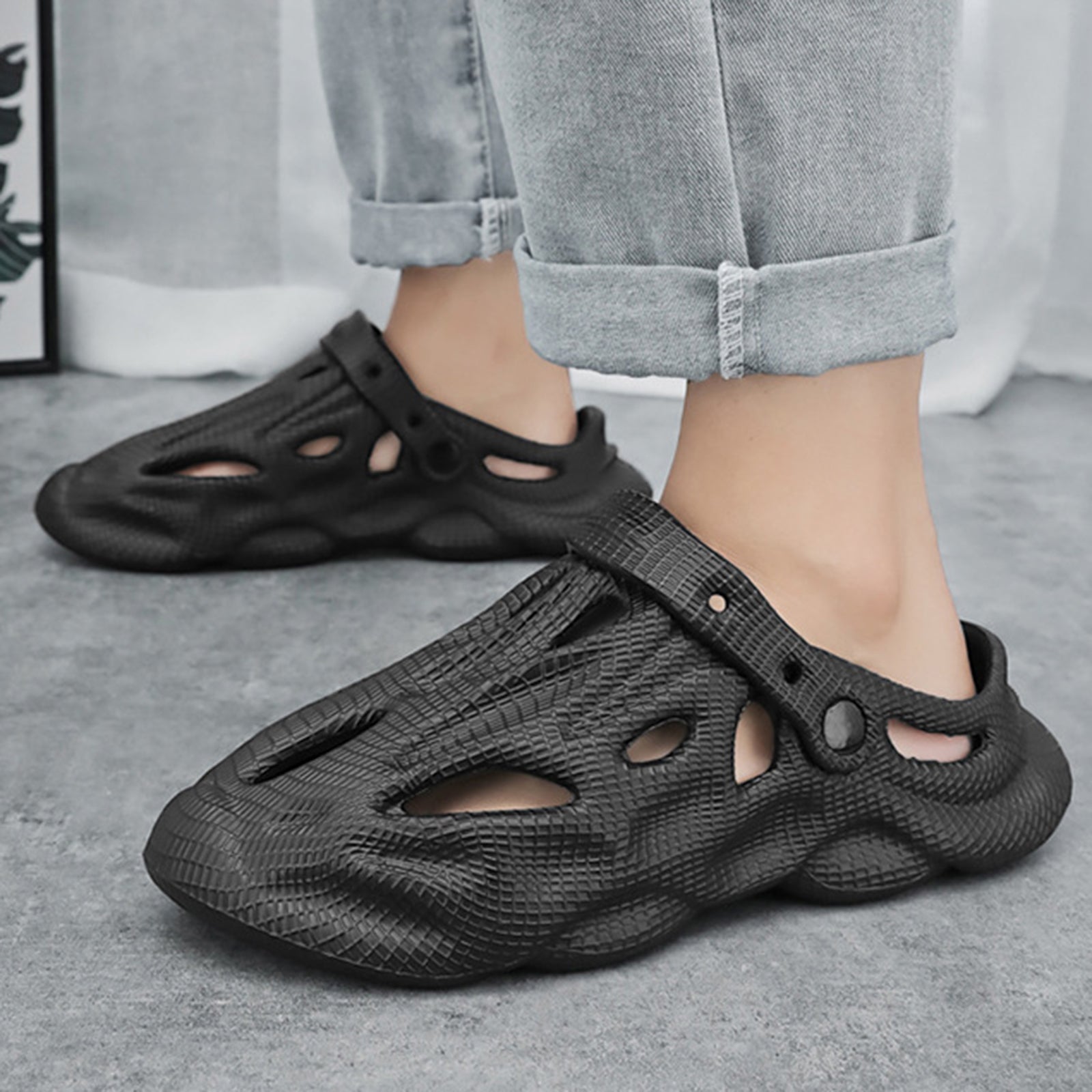 Hollow Sandals Non Slip Lightweight Clogs Foam Runners