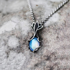 Moonstone Fish Pattern Pendant Necklace For Women