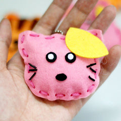 10 Pcs Non-woven DIY Pink Bag Keychain Arts Crafts Toy
