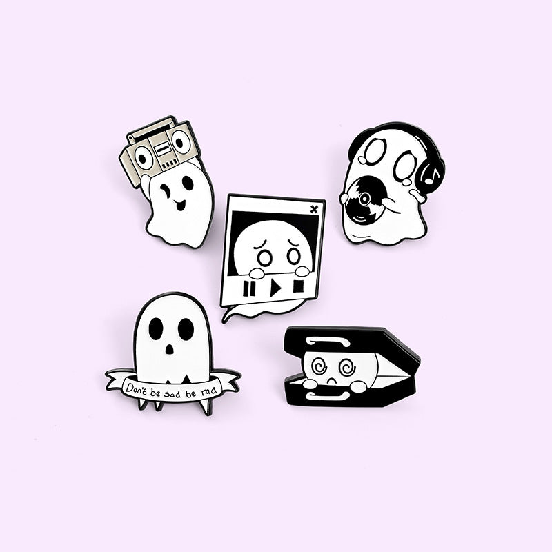 Girl's Ghost Series Brooch Radio Earphones Luggage Alloy Brooch