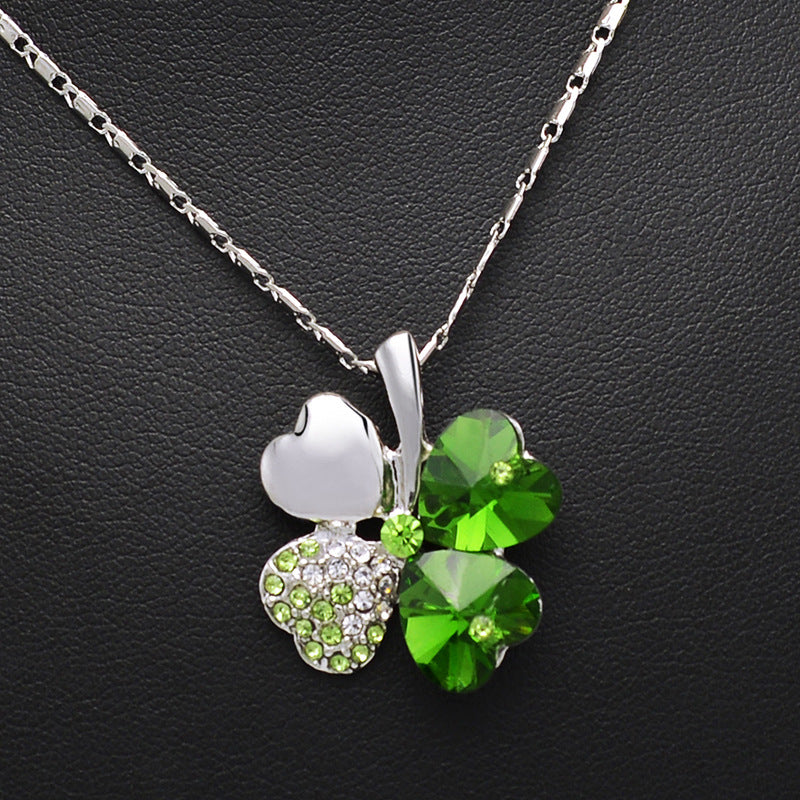Rhinestone Lucky Clover Pendant Necklace Jewelry Accessory