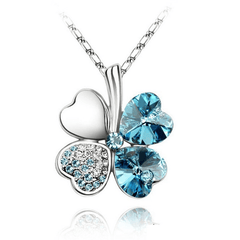 Rhinestone Lucky Clover Pendant Necklace Jewelry Accessory