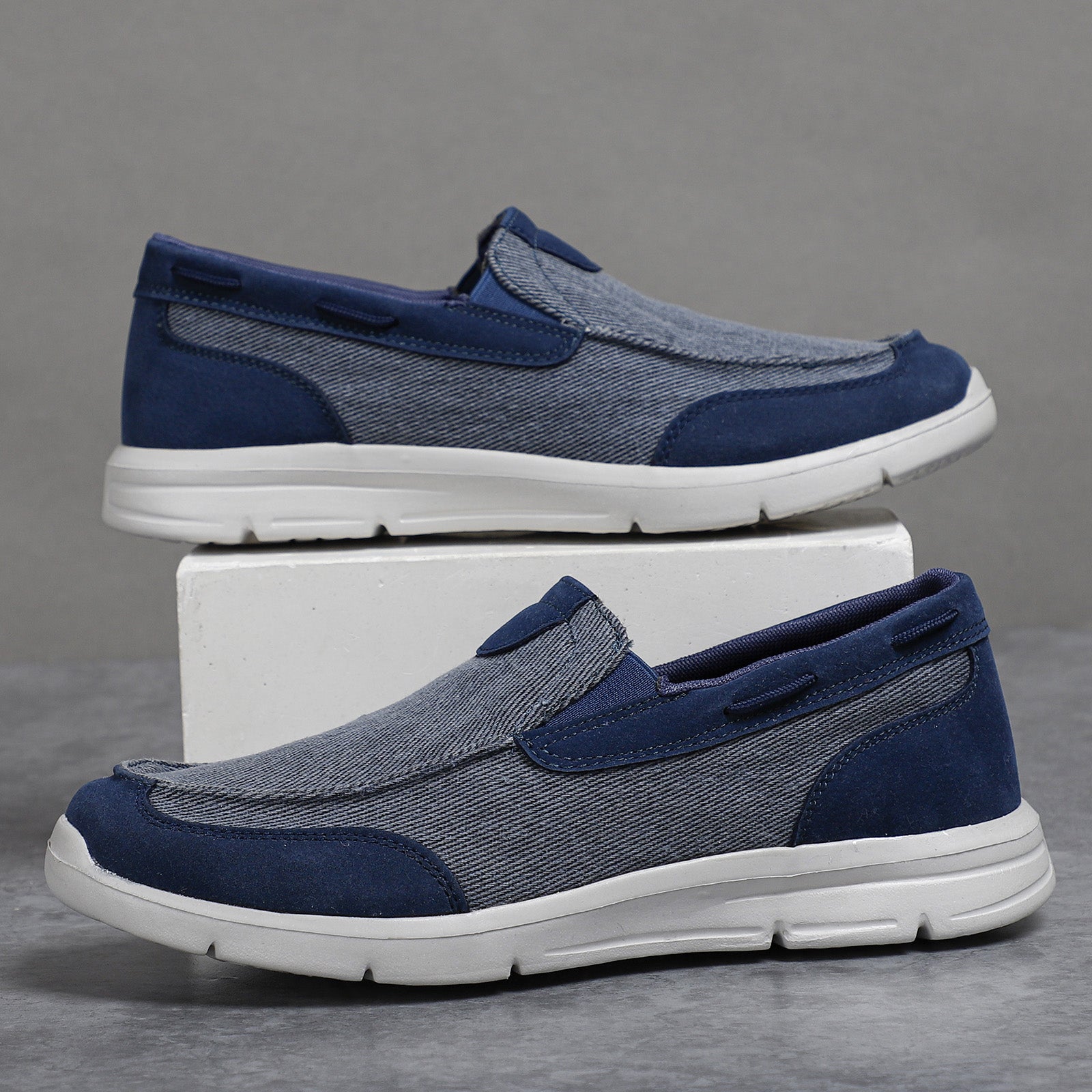Men's Slip On Canvas Shoes for Walking Jogging