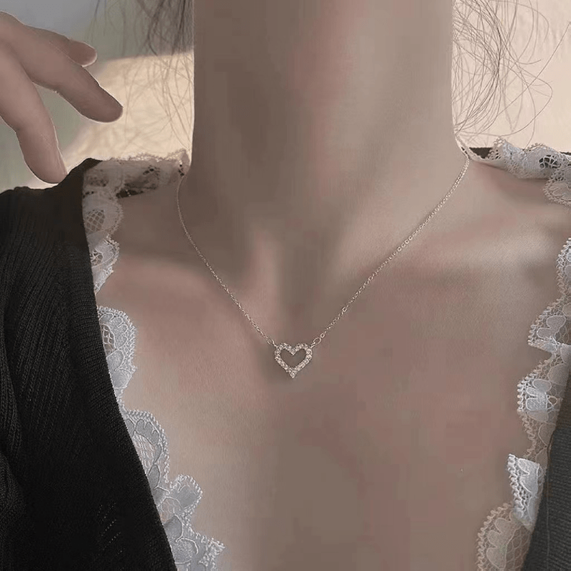 Heart Pendant Necklace Faux Diamond Collar Chain Necklace for Girl Daughter