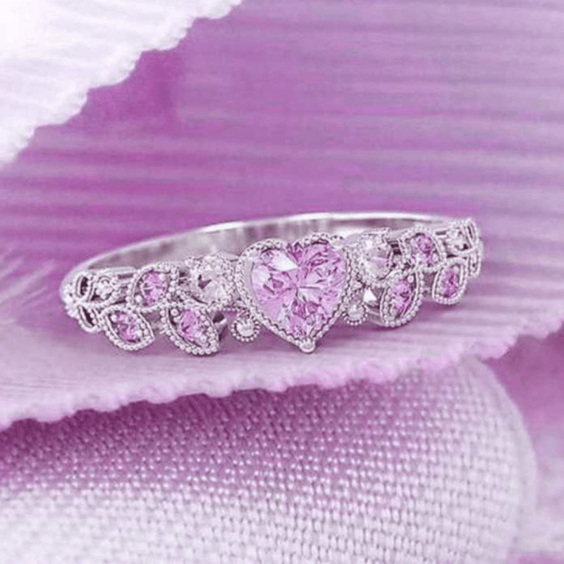Silver Plated Heart Zircon Ring with Shining Leaves