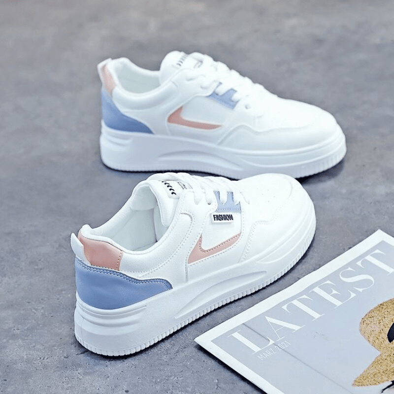 Women's Low Top Lace-Up Skate Shoes Colorblock Sneakers