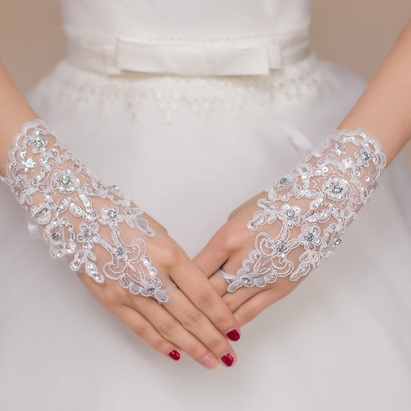 Ivory Lace Floral Short Wedding Gloves Inlaid Rhinestone