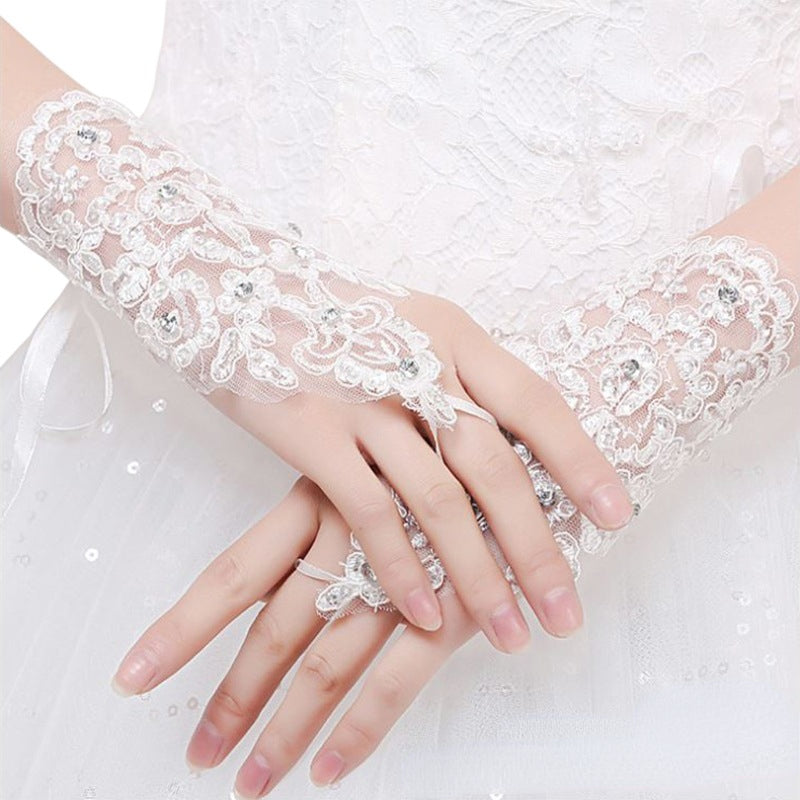 Ivory Lace Floral Short Wedding Gloves Inlaid Rhinestone