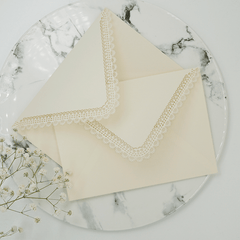 5pcs Vintage Hollowed Out Lace Envelopes for DIY Card Storage