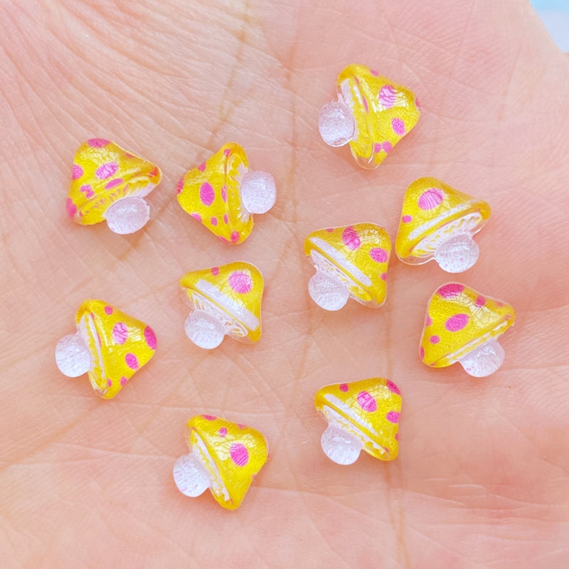10pcs Mini 9mm Mushroom Resin Nail Craft Decoration Accessorie