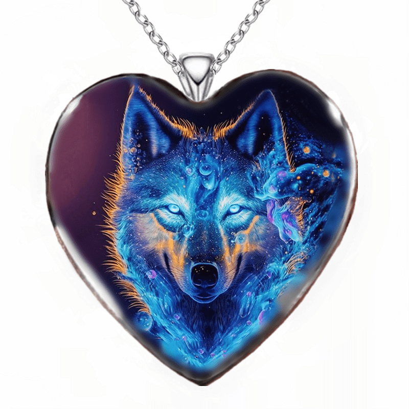 Wolf Heart Pendant Necklace Sweater Chain Fashion Jewelry for Women