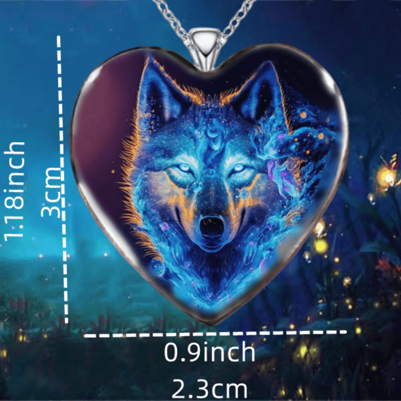 Wolf Heart Pendant Necklace Sweater Chain Fashion Jewelry for Women