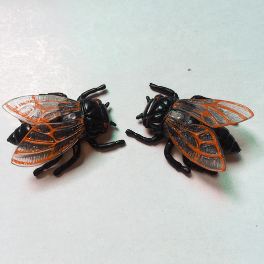 2pcs Golden Cicada Funny Small Toy Model Decoration