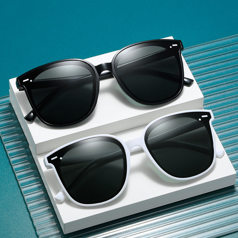 Classic Square Sunglasses Rivet UV400 Sun Shades for Driving Beach Travel
