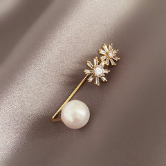 Faux Pearl Scarf Pin Delicate Shawl Brooch Cardigan Buckle