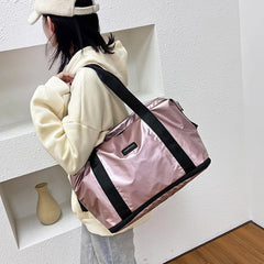 Large Capacity Carry On Tote Storage Pouch Lightweight Luggage Bag