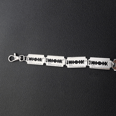 Chunky Razor Blade Barbed Thorns Spiked Wire Necklace Choker