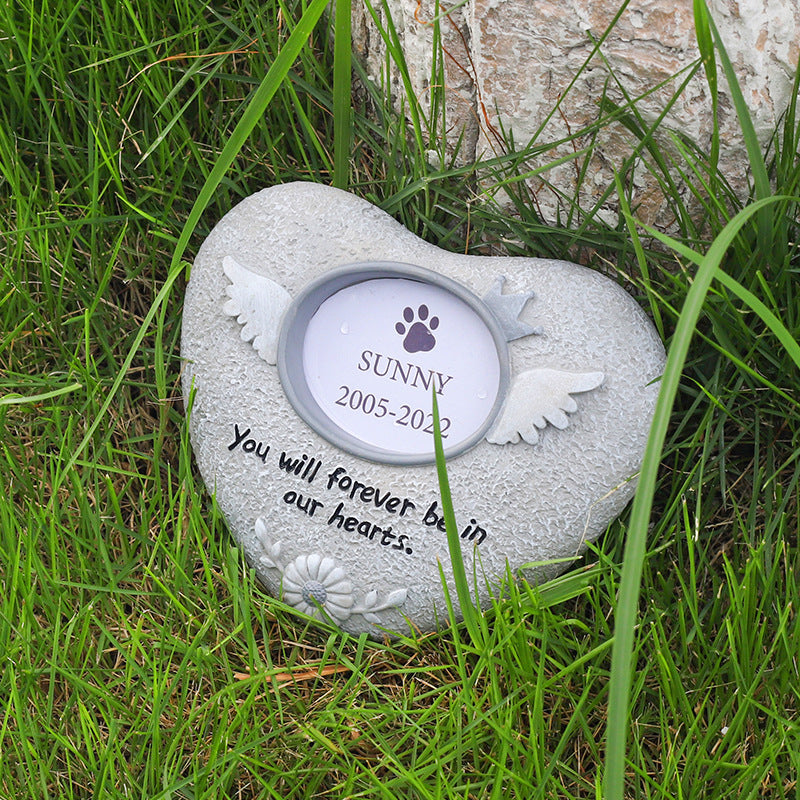 Resin Pet Headstone Dog Memorial Stone With Photo Frame