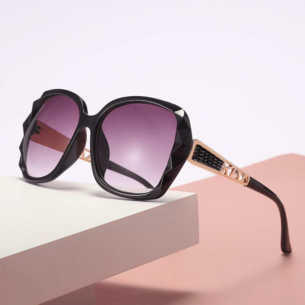 Large Square Sunglasses Retro Gradient UV400 Sun Shades Glasses for Women
