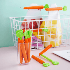 3pcs Carrot Chip Clips with Magnet Holder Box