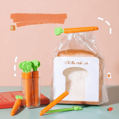 3pcs Carrot Chip Clips with Magnet Holder Box