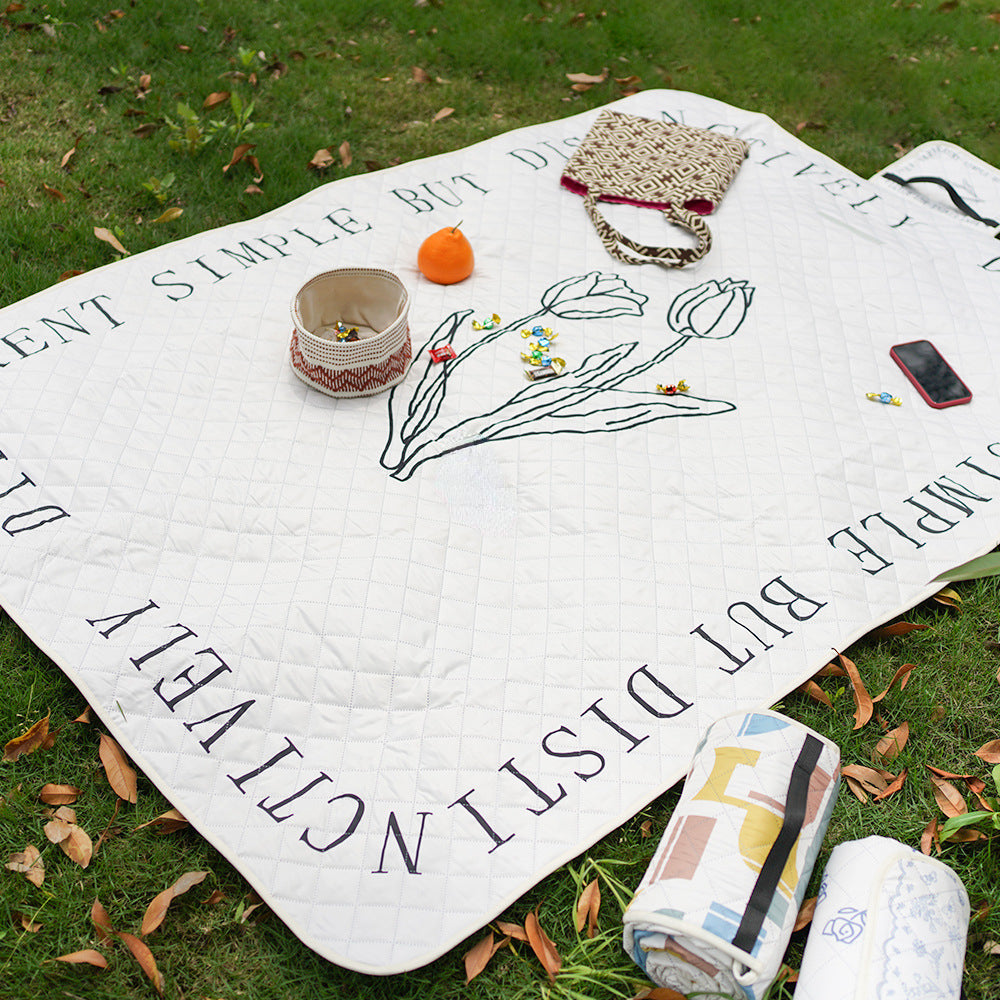 Large Picnic Mat Moisture proof Fabric Floor Mat Outdoor Camping