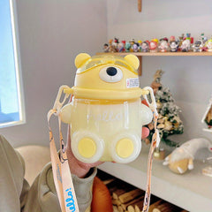 700ml Bear Shape Plastic Water Cup Portable Lightweight Straw Drinking Cup
