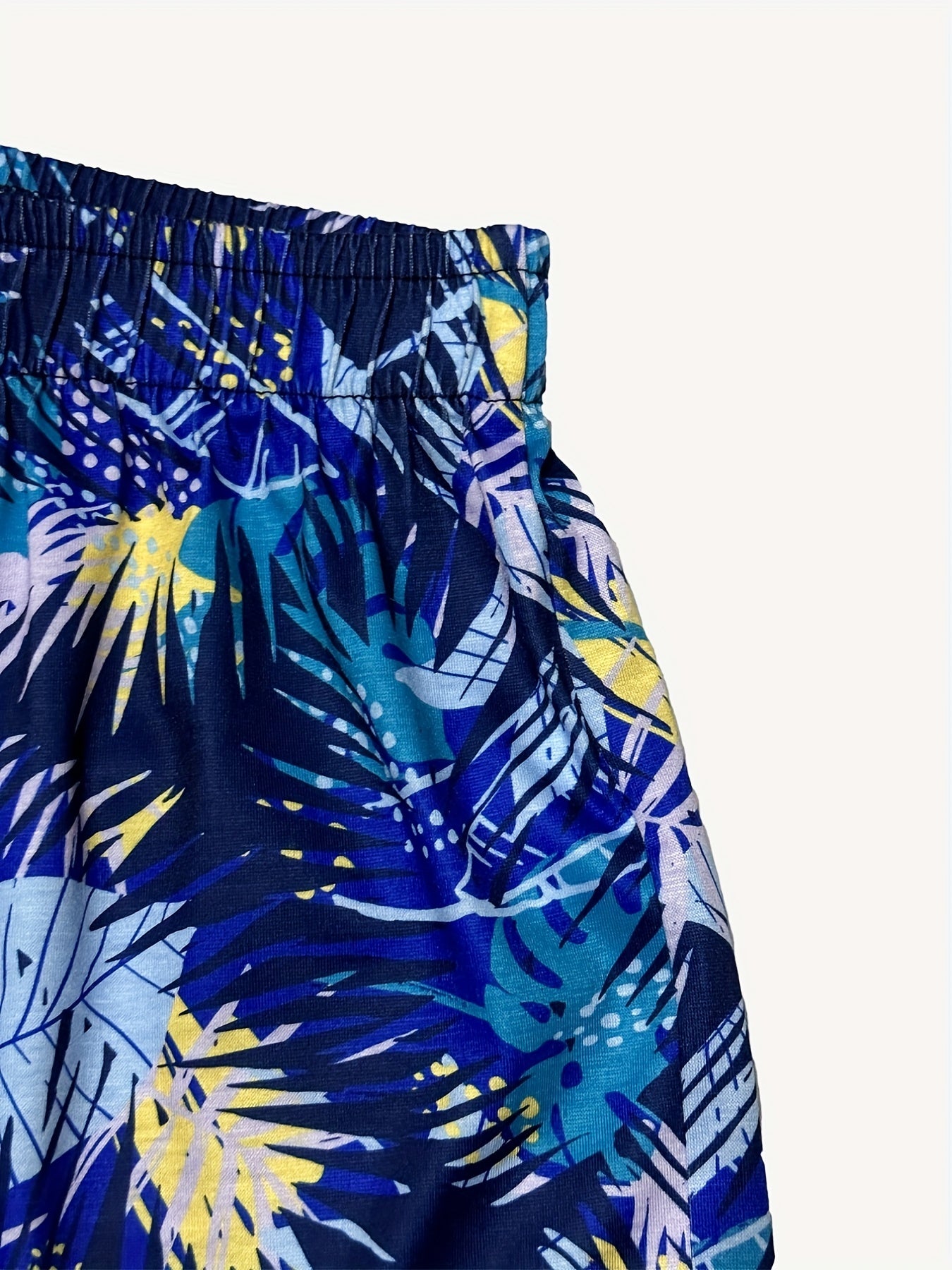 Tropical Print Elastic Waist Shorts for Women