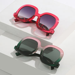 Men's Square Sunglasses UV Resistant Glasses with Case