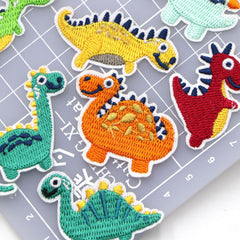 7pcs Dinosaur Iron On Patches Embroidered Applique Patch For Clothing