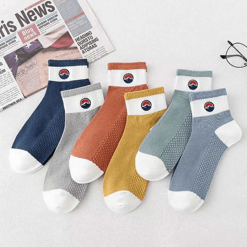 6pcs Men's Sports Socks - Deodorizing & Sweat Absorbing