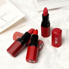 Men's Classic Fit Dress Shirt