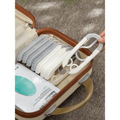Retractable Folding Hanger Plastic Clothes Rack Wardrobe