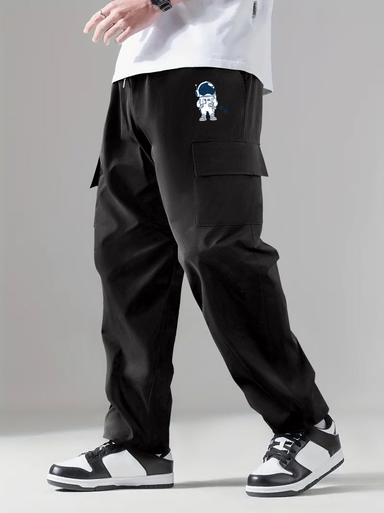 Men's Classic Cargo Pants Casual Loose Fit Joggers