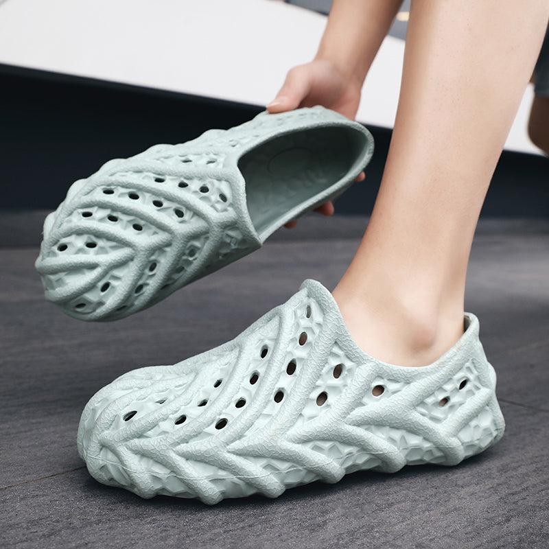 Men's Breathable Foam Clog Sandals Casual Outdoor Slippers