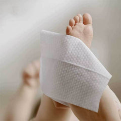 10 Baby Wipes Portable Children Cleaning Wet Wipes