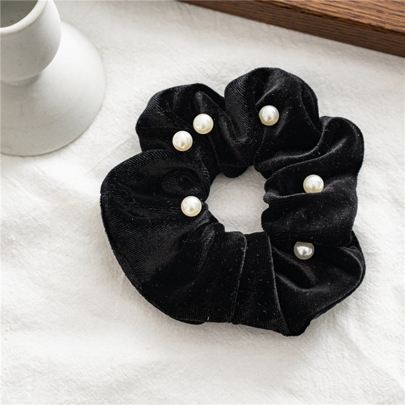 Soft Velvet Faux Pearl Scrunchies Hair Ties Hair Accessories For Girls