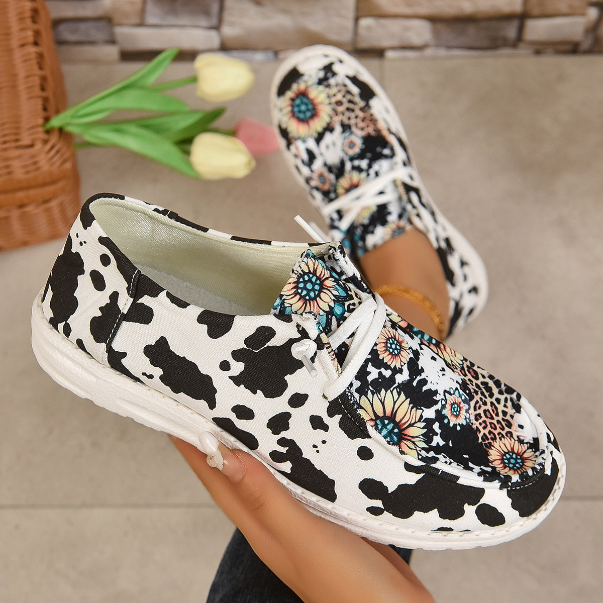 Women's Sunflower & Cow Print Boat Shoes Lace Up Non slip Flat Shoes