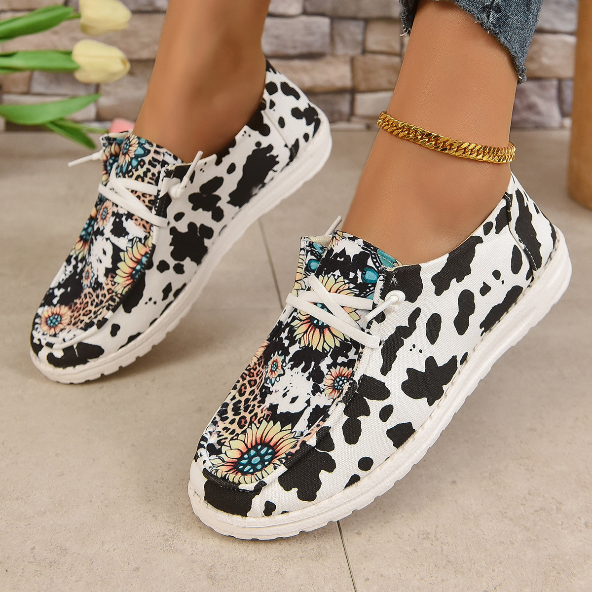 Women's Sunflower & Cow Print Boat Shoes Lace Up Non slip Flat Shoes