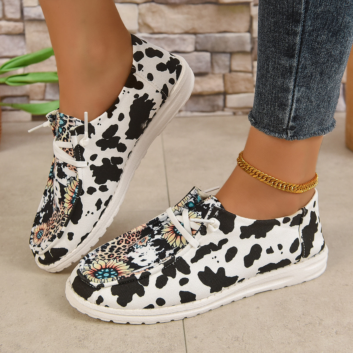 Women's Sunflower & Cow Print Boat Shoes Lace Up Non slip Flat Shoes