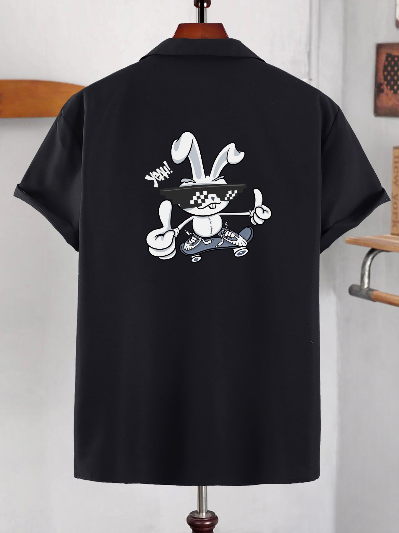Skateboarding Panda Print Men's Short Sleeve Shirt for Summer Vacation