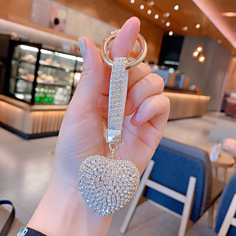 Rhinestone Claw Love Keychain Peach Heart Car Key Pendant