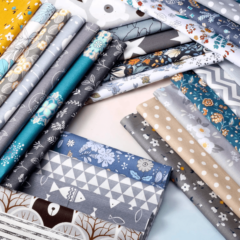 30 Floral Fabric Bundle Squares for Crafts Scrapbook DIY