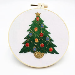 Christmas Embroidery Kit for Beginners DIY Cross Stitch Patterns with Hoop