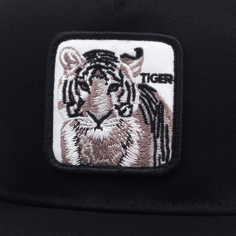 Unisex Lion Embroidery Adjustable Baseball Cap for Outdoor Sport