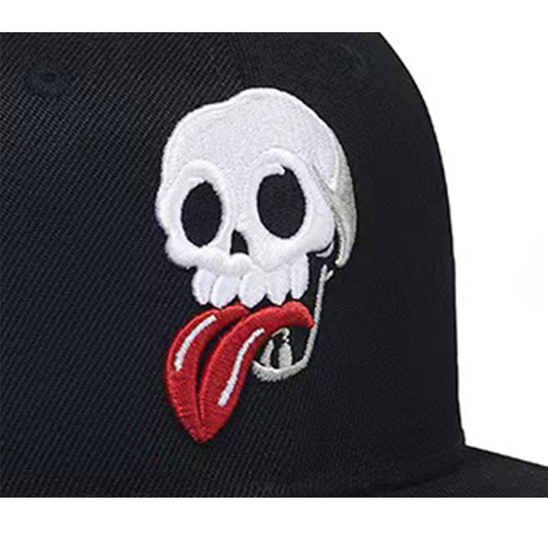 Unisex Skull Embroidery Baseball Cap Sunshade