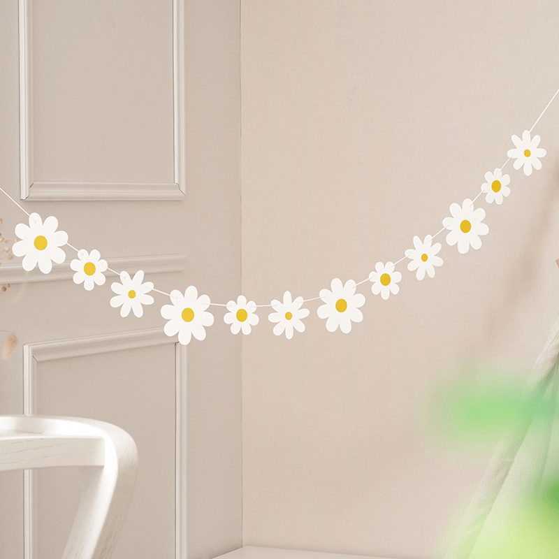 2pcs Small Daisies Chrysanthemum Flag Banner Party Decorations